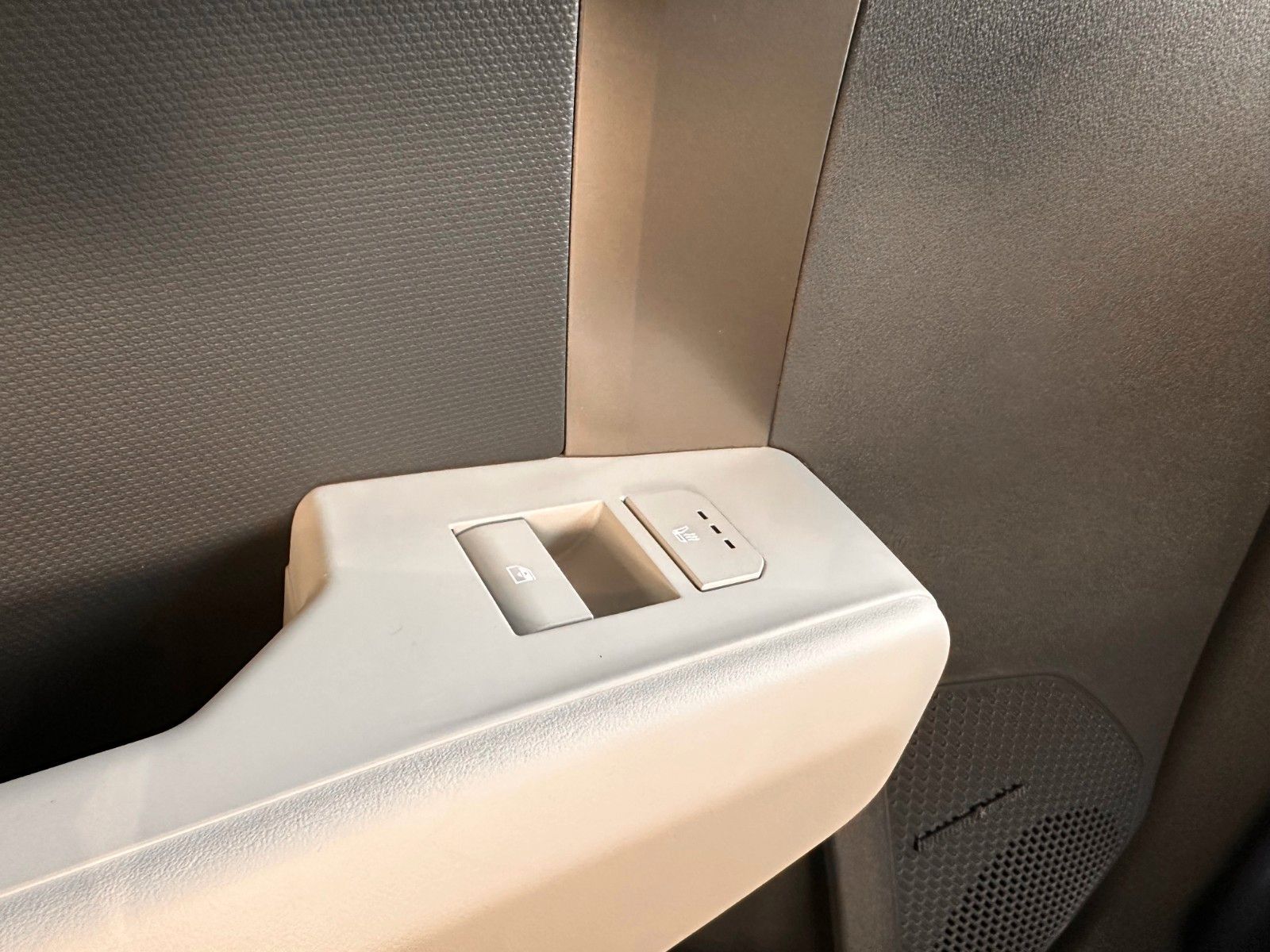 Fahrzeugabbildung Kia EV3 81,4 GT-Line  DWP COM
