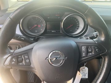 Opel Astra - 11