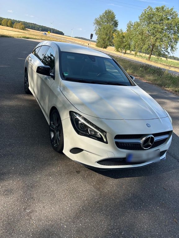 Image of Mercedes-Benz CLA 200 Shooting Brake