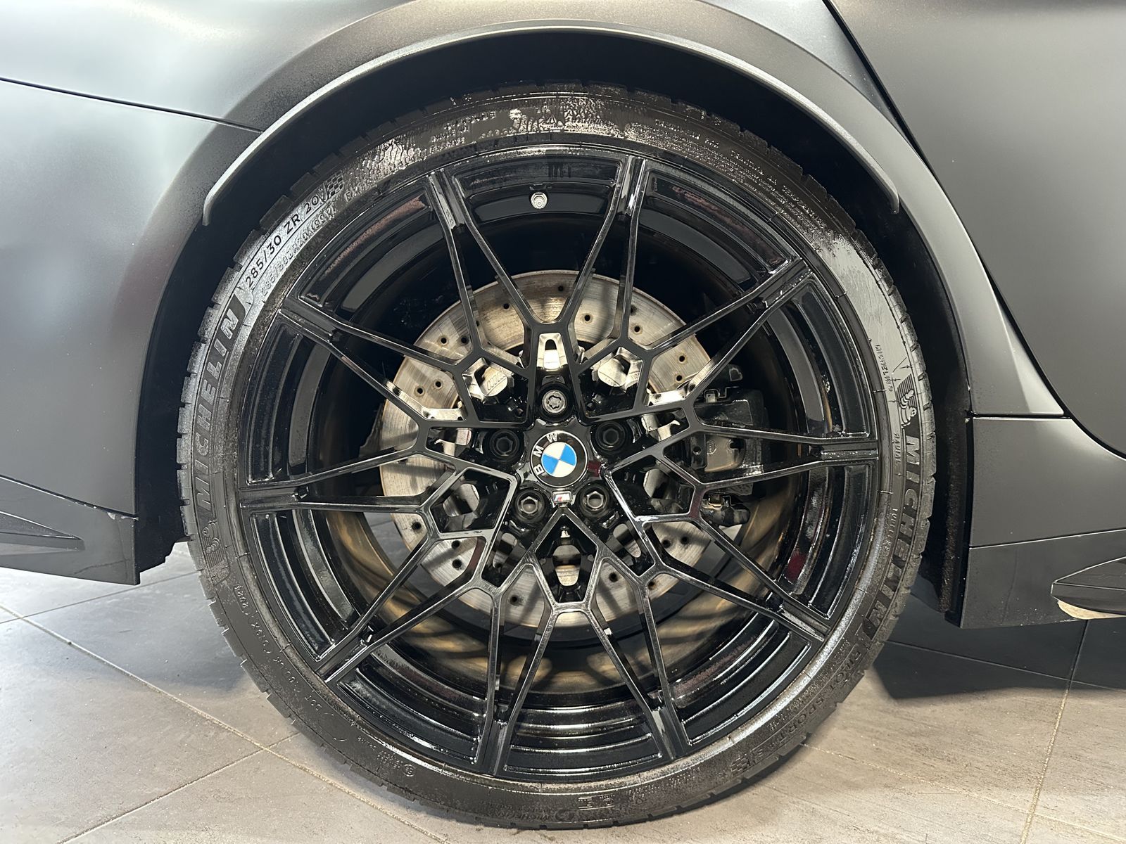 Fahrzeugabbildung BMW M3 xDrive Competition NAV+LED+H&K+KAM+HUD+VC+19/