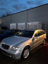 Mercedes-Benz Mercedes Benz C220 CDI - Mercedes-Benz C 220 aus 2002: Cdi