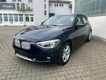 Fotografie BMW 120 d xDrive Urban Line - Navi - Tempomat - PDC