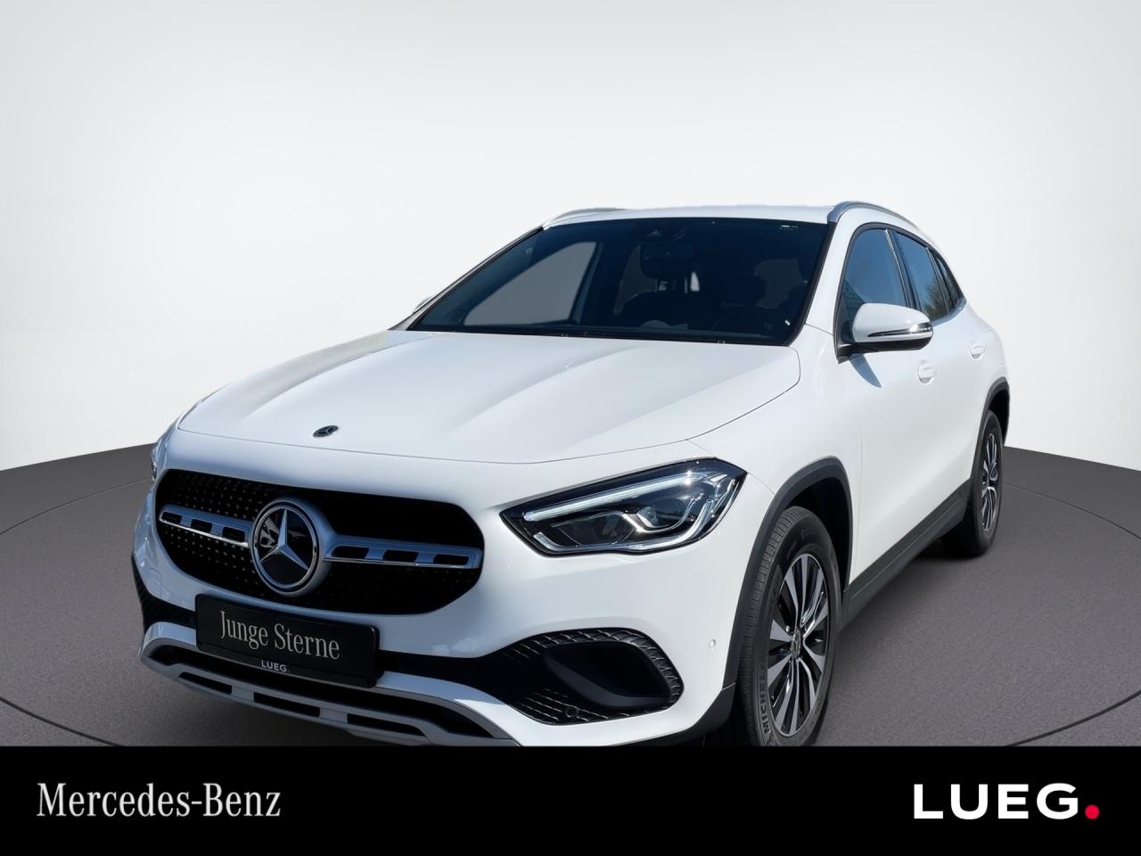 Mercedes-Benz GLA 180 STYLE+LED+EL HECKKL+RÜCKFKAM+NAVI