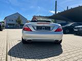 Mercedes-Benz SLK 200 BlueEfficiency CGI *Navi Leder Sitzh.* - Mercedes-Benz SLK 200 Benziner Gebrauchtwagen
