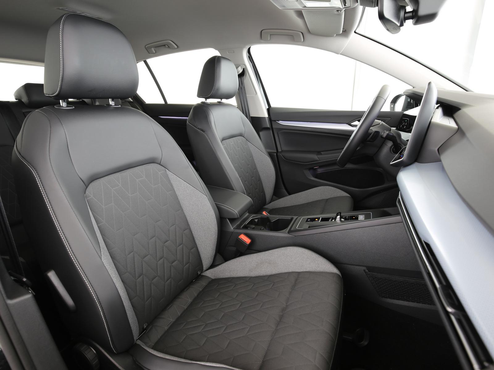 Volkswagen Golf VIII 1.5eTSI 150PS DSG Energy Navi SHZ Lenk, миниатюра 21