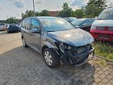 Volkswagen Touran 1.2 TSI Comfortline NAVI TEMPOMAT AHK SHZ - Kleinbusse mit Unfallschaden