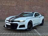 Chevrolet Camaro Coupé 2.0 / LED/CarPlay/LS/20ZOLL - gebrauchte Chevrolet Camaro aus dem Jahr 2023