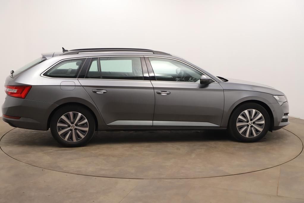 Skoda Superb iV Combi Ambition 1.4 TSI 160kW AHK*Pano