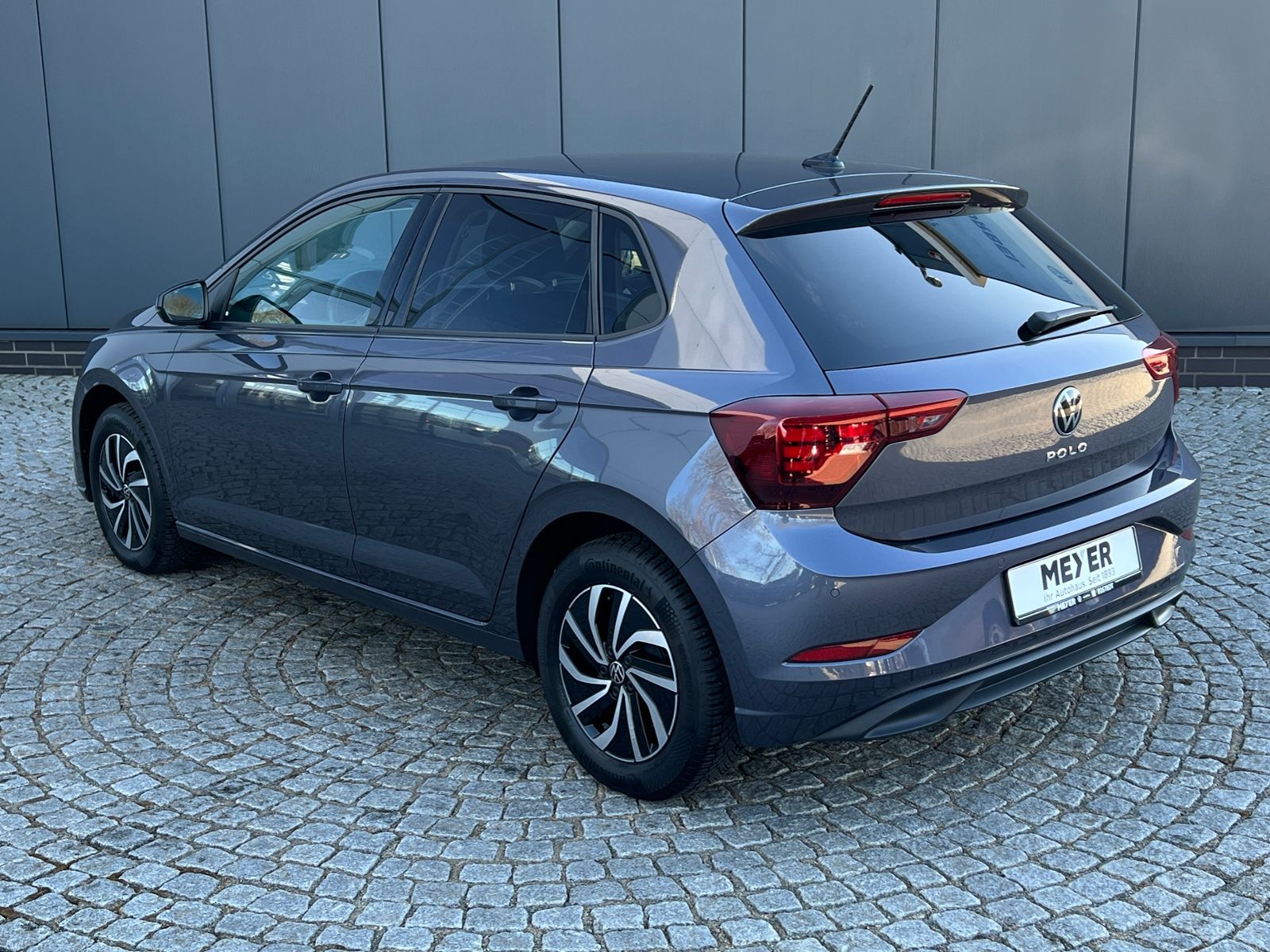 Fahrzeugabbildung Volkswagen Polo 1.0 TSI Life *AppConnect, Sitzheizung, ACC*