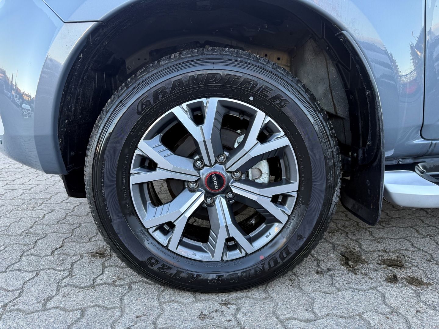 Fahrzeugabbildung Isuzu D-Max Double Cab LSE 1.9 mit SHZ+RFK