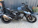KTM 990 Duke Carbon Umbau Akrapovic - KTM Motorräder in Erfurt