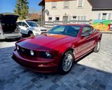 Ford Mustang GT - Ford Mustang aus 2005: Coupé