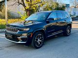 Jeep Grand Cherokee Summit 4xe*Vollausstattung* - Jeep Grand Cherokee Summit mit Hybrid-Antrieb (Benzin/Elektro)