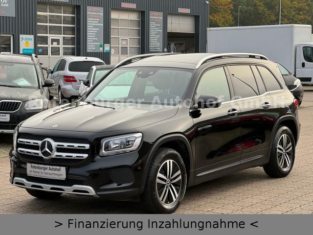 Mercedes-Benz GLB 200D*LEDER*NAVI*VIRTUAL*PANORAMA*KAMERA*AHK*