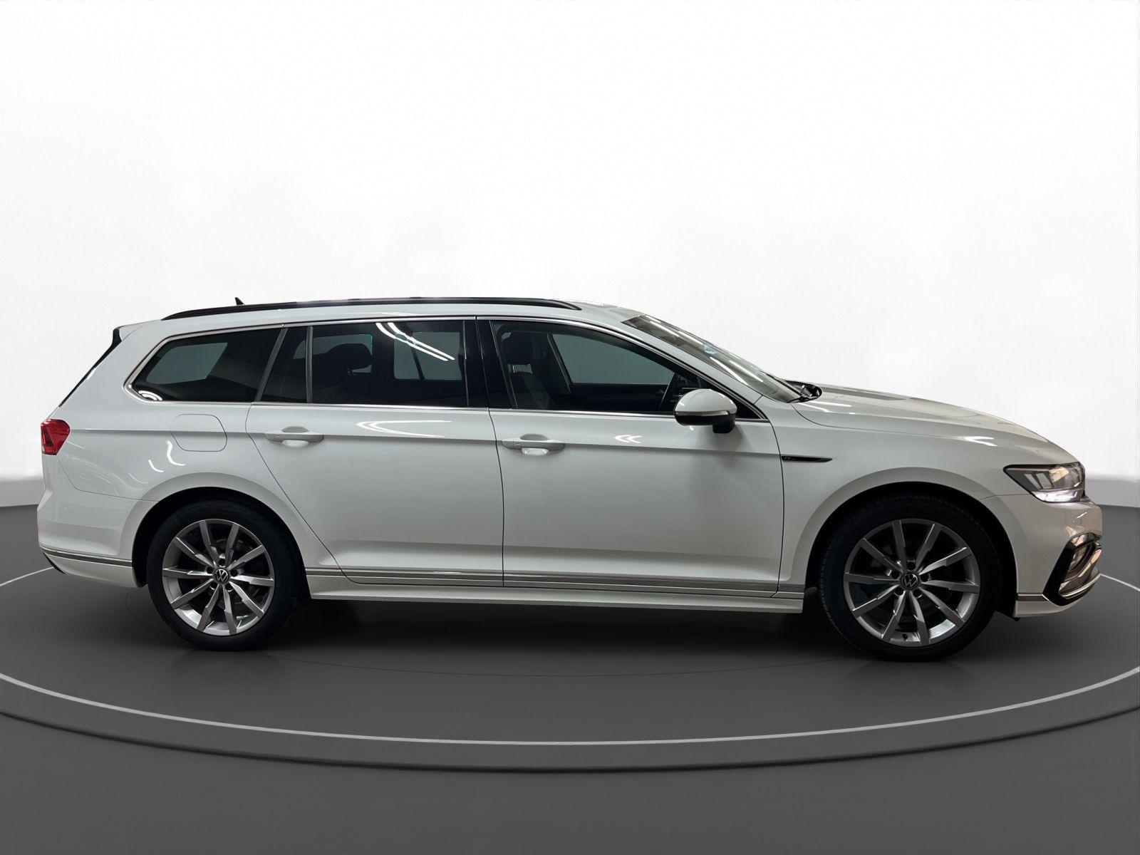 Volkswagen Passat Variant - Bild 5