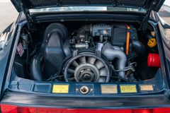 PORSCHE 911 G-Modell/ DE/ SITZHZG./ SCHIEBEDACH/ 16" PORSCHE 911 G-Modell/ DE/ SITZHZG./ SCHIEBEDACH/ 16"