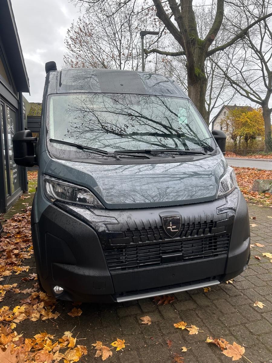 Tourne Gris Thunder Cruise 6.4 140PS Automatik  SOFORT