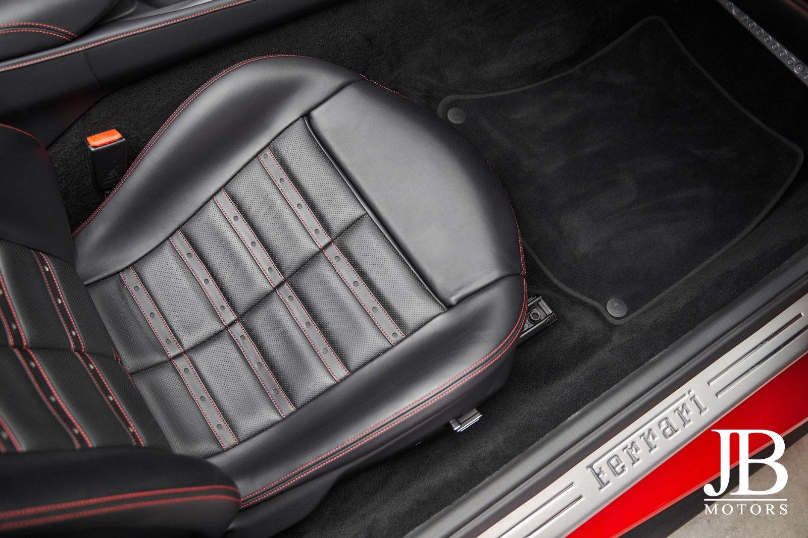 Fahrzeugabbildung Ferrari Portofino Daytona Magneride Scuderia Shields