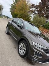 Volkswagen T-Roc 1.5 TSI DSG - VW T-Roc von privat