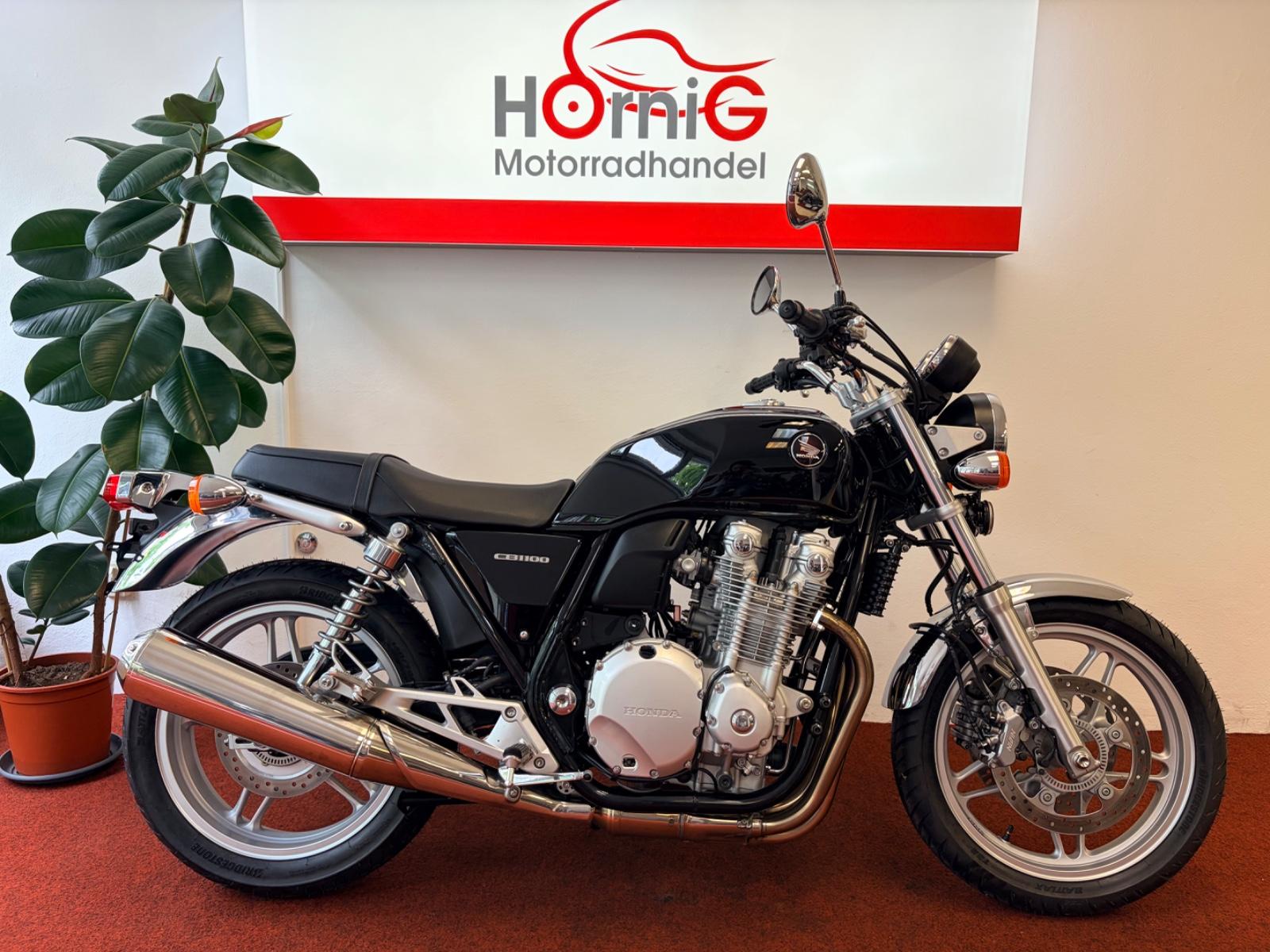 Honda CB 1100 1.Hand ! 2325 Km! Reifen u. Service neu!