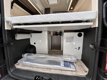 Westfalia Sven Hedin LIMITED 177PS Markise ACC Winterpaket