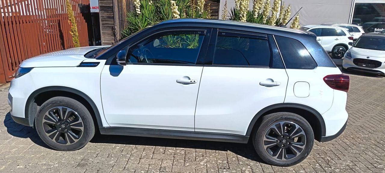 Suzuki Vitara 1.4 Hybrid 4WD AllGrip Top imagem 3