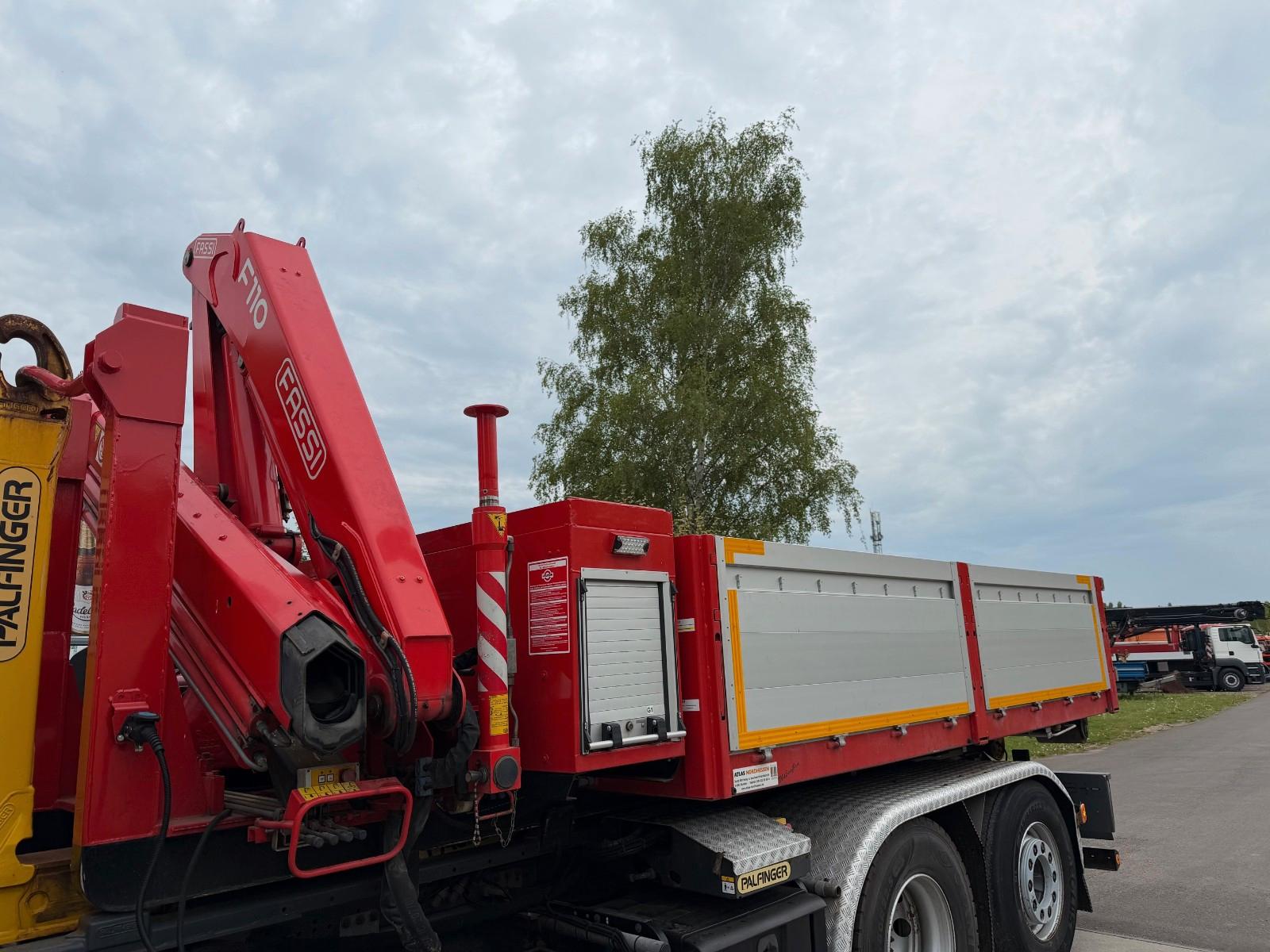 Andere Abrollcontainer Kranmulde neuwertig