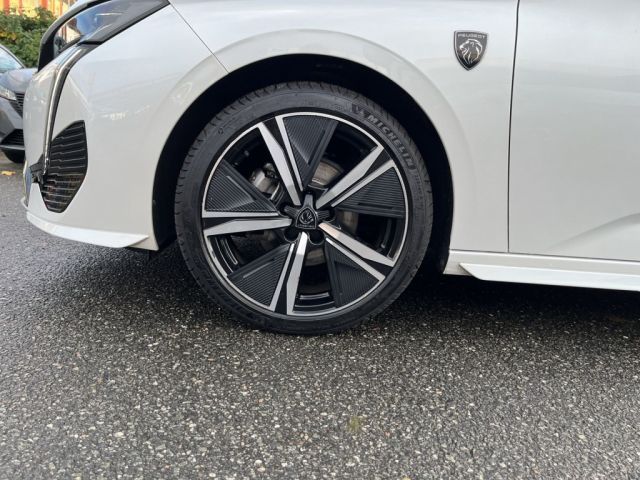 Peugeot 308 PureTech 130 EAT8 GT