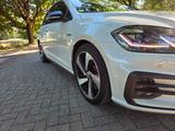 Volkswagen Golf 7 GTI DSG Performance  - Volkswagen Golf: G7