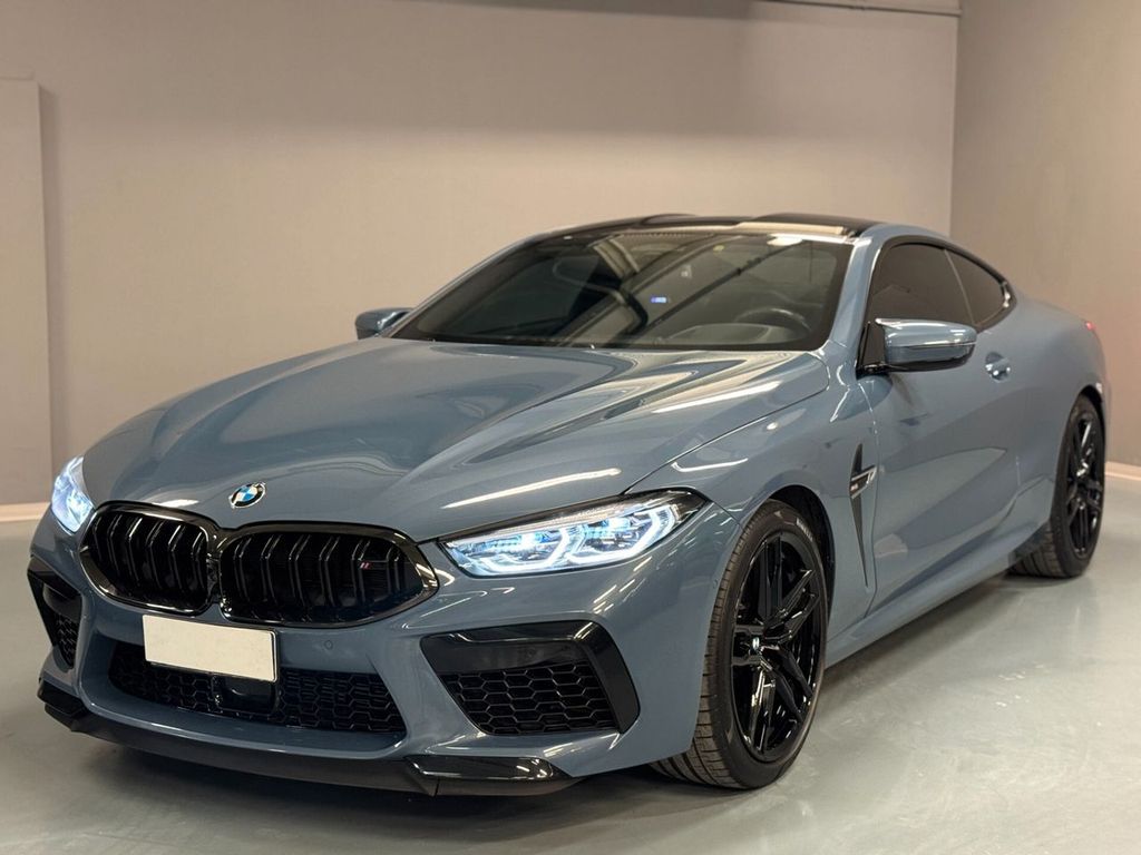 Image of BMW M8