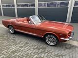 Ford Mustang GT Cabrio, echter GT, Top-Ausstattung! - Ford Mustang Oldtimer: Roadster