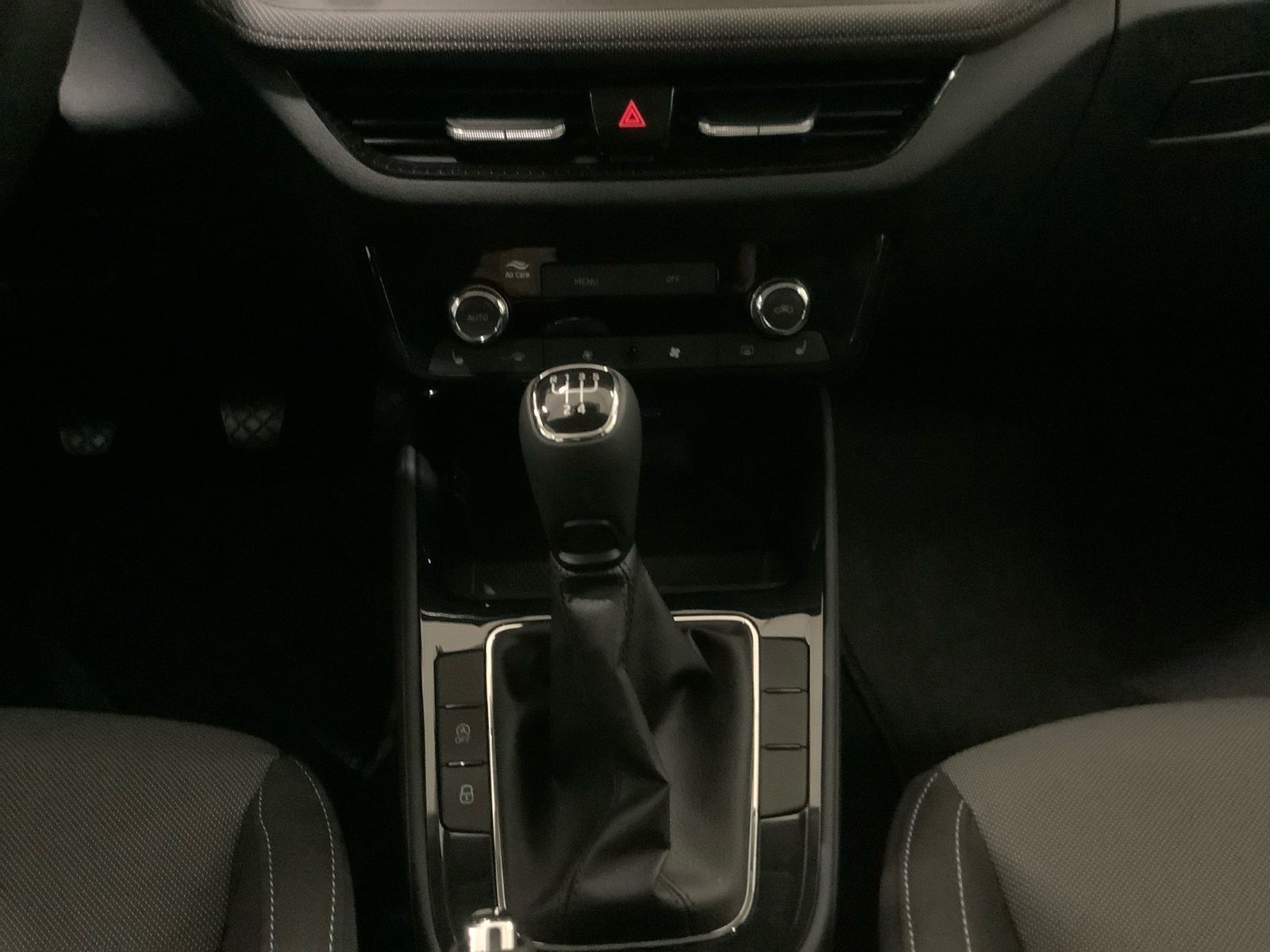 Fabia Selection 1,0 70kW 5-G EL FH KLIMA SM LINK