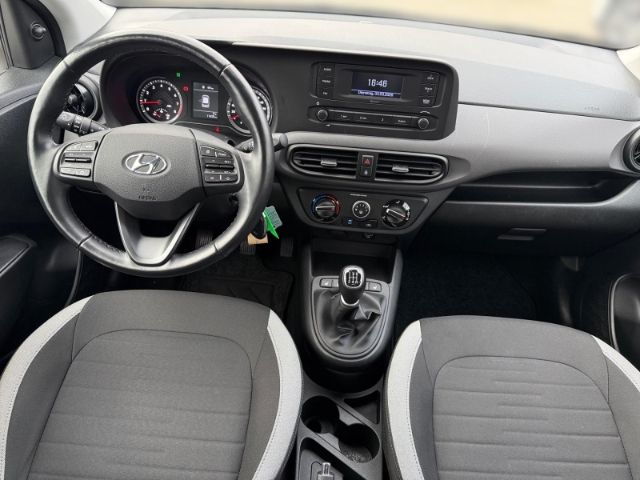 Fahrzeugabbildung Hyundai i10 Select +KLIMA+RADIO+DAB+SHZ+BLUETOOTH+UVM+