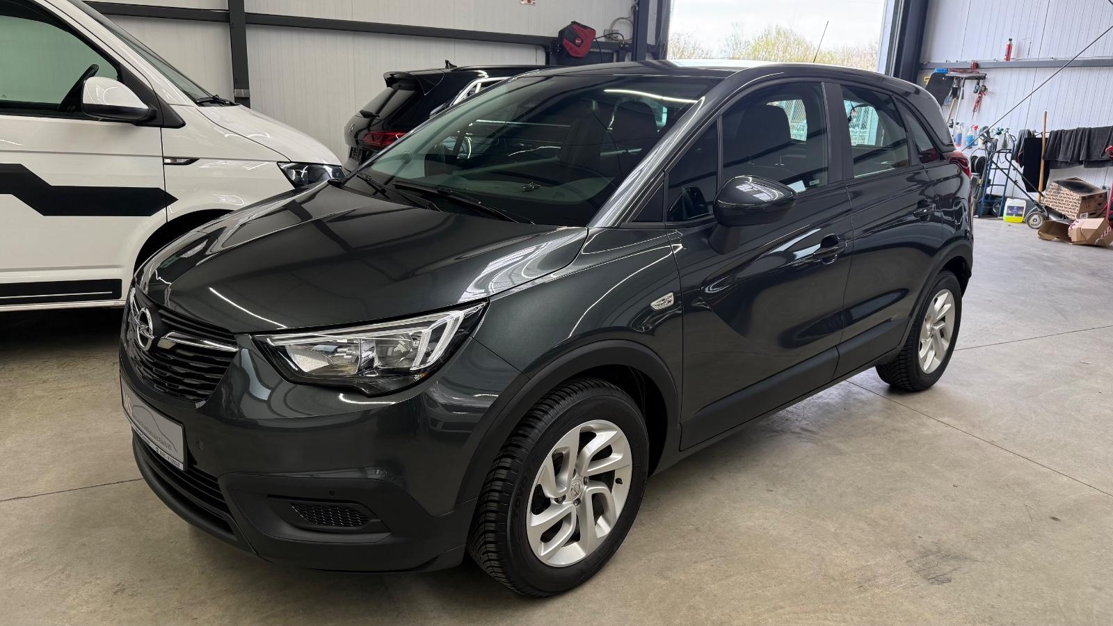 Opel Crossland (X) 1.2  AHK Sitz/Lenkradheizung