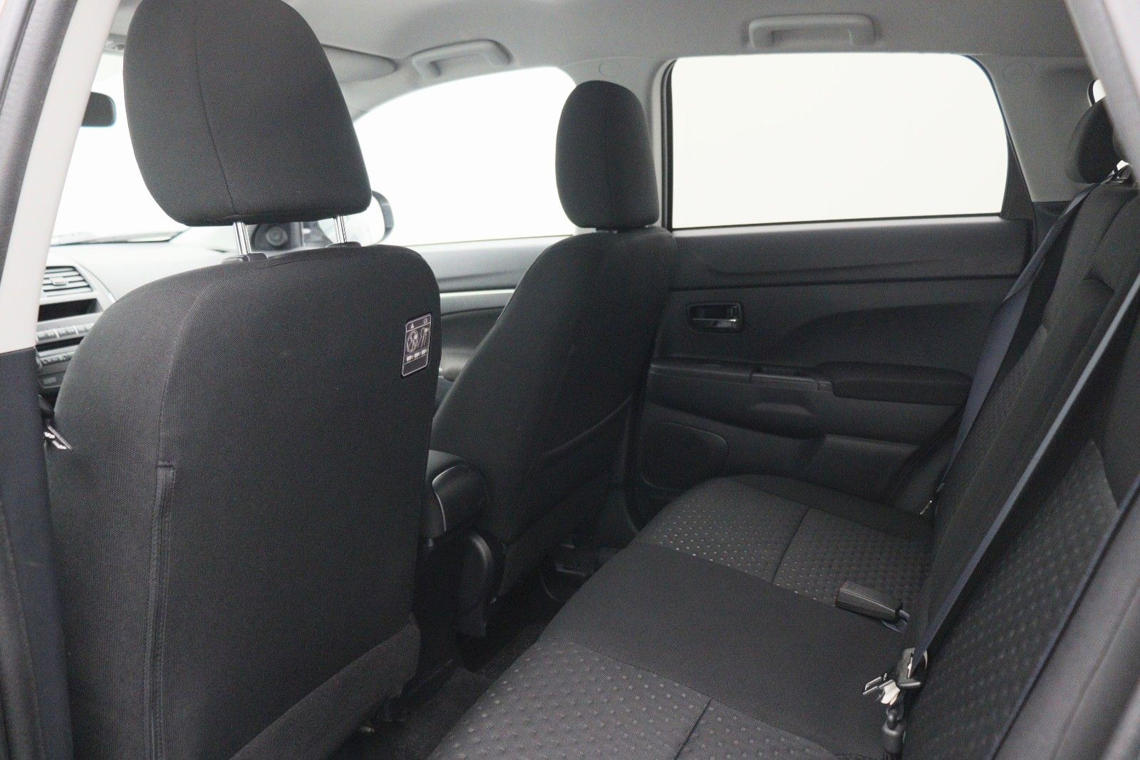 Fahrzeugabbildung Mitsubishi ASX 1.8 DI-D Intro Edition 2WD