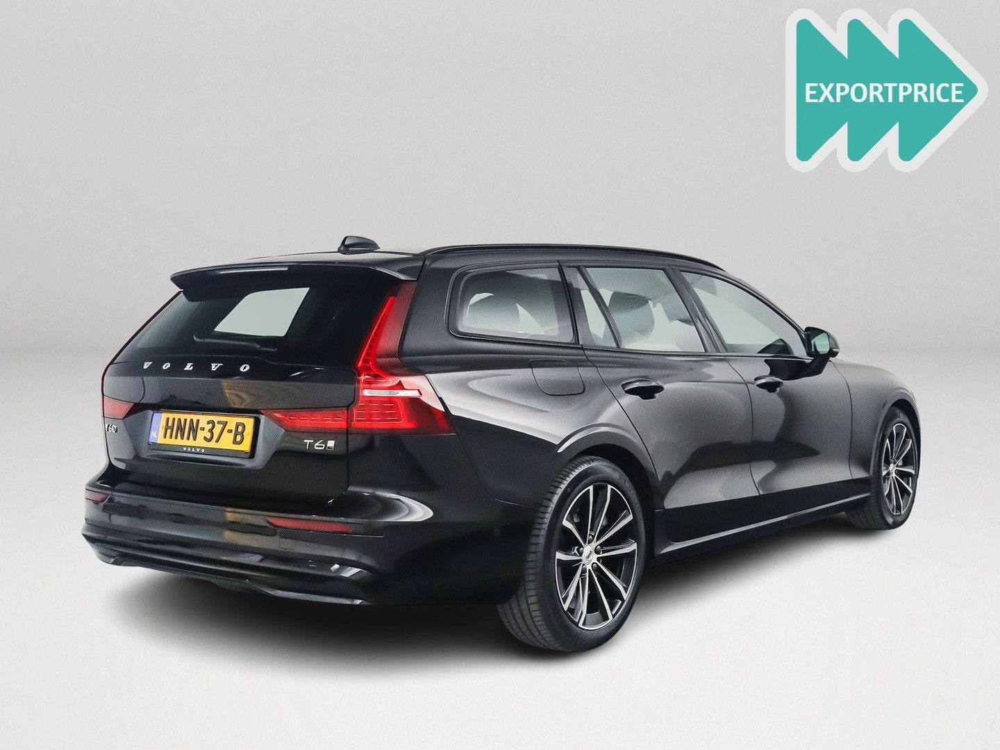 Volvo V60 T6 AWD Plus Dark | 360° kamera | Harman Kard imagem 2