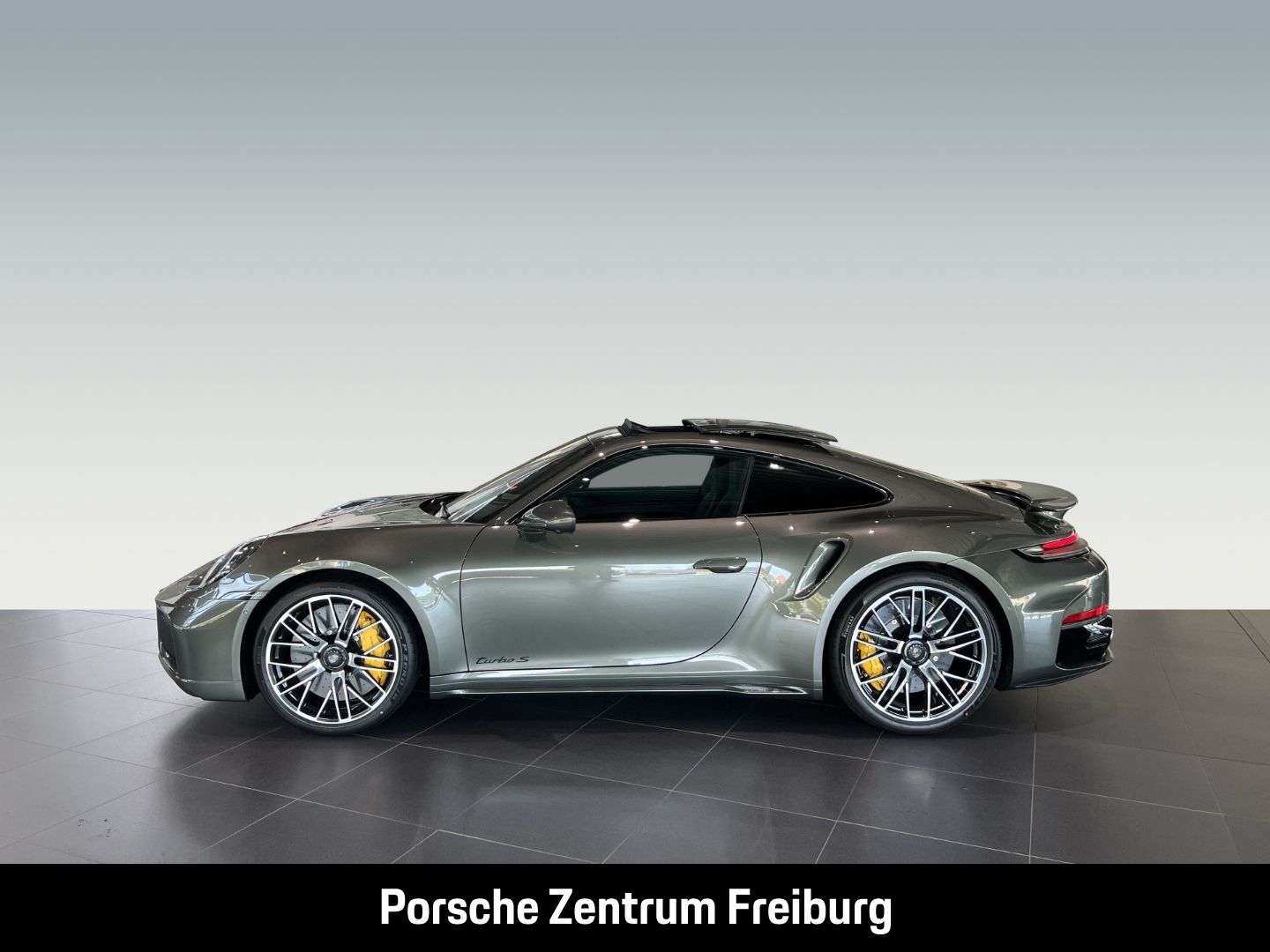 Porsche 992 911 Turbo S Burmester Clubleder InnoDrive imagem 2