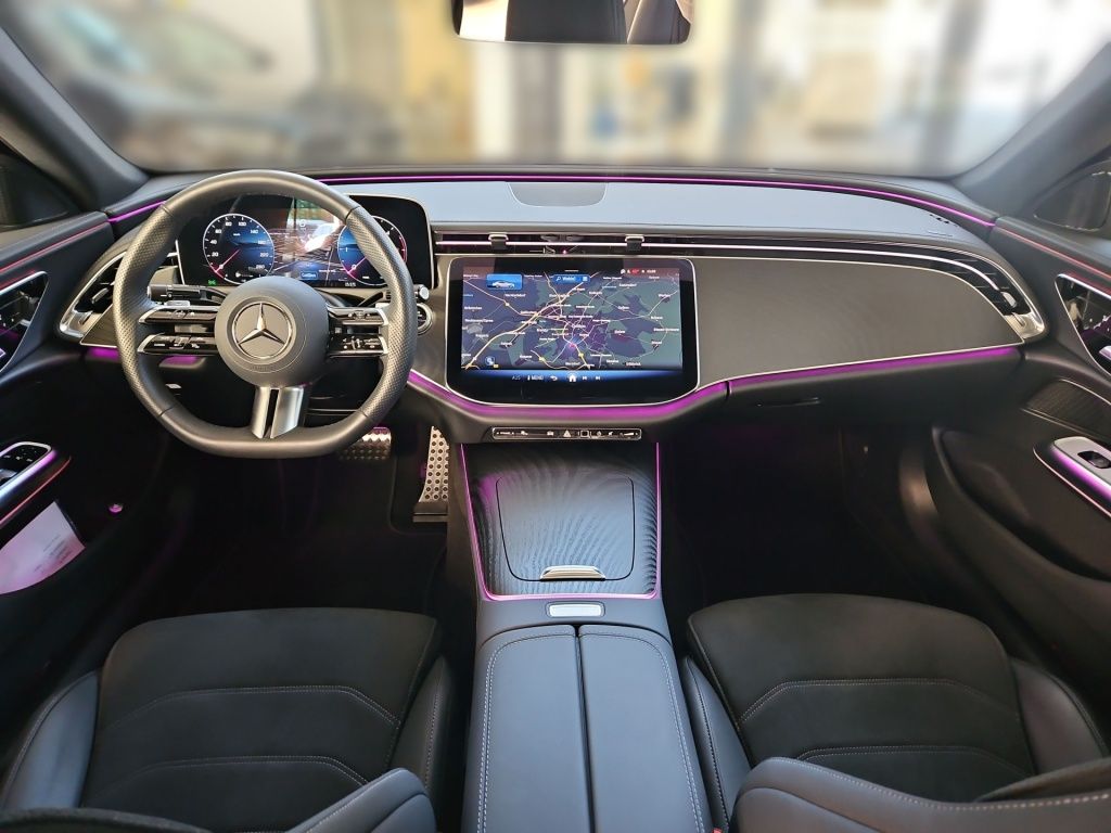 Fahrzeugabbildung Mercedes-Benz E 220 d AMG AHK Distronic+ Pano LED 360° Memory