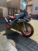 Aprilia RSV4  - APRILIA RSV4