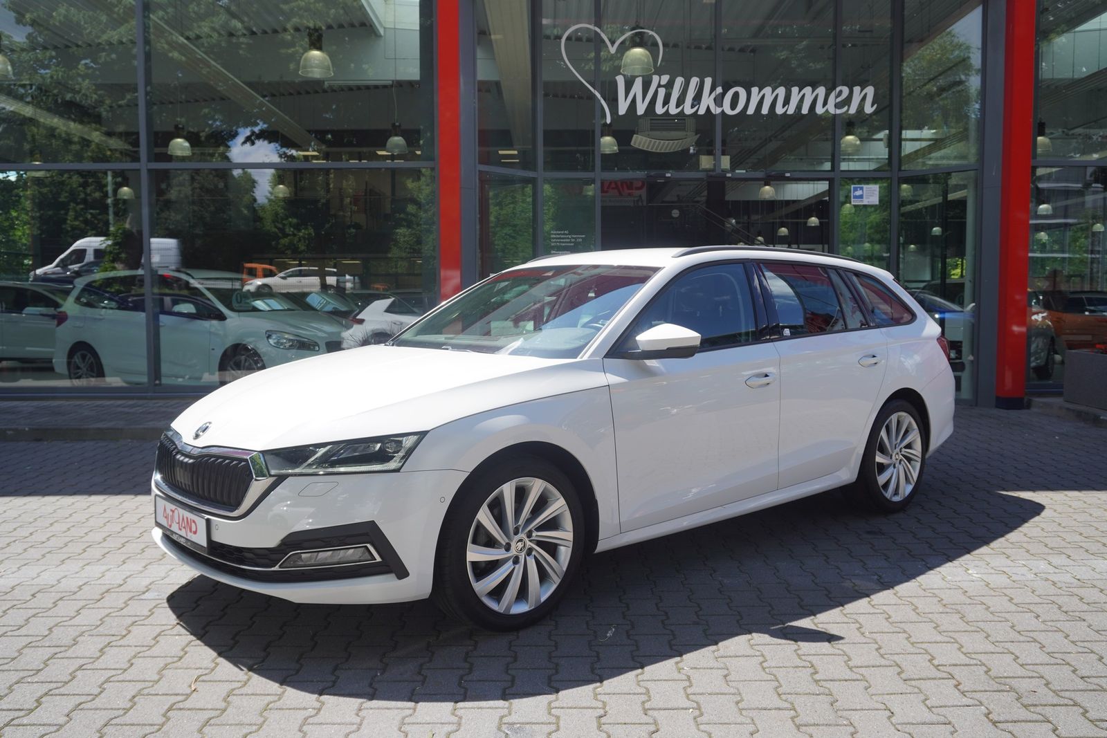 Skoda Octavia Combi 1.5 TSI First Edition ACC Kamera foto 2