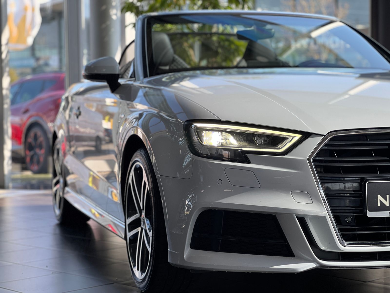 Fahrzeugabbildung Audi A3 Cabriolet S line sport LED NAV SHZ PDC 18"