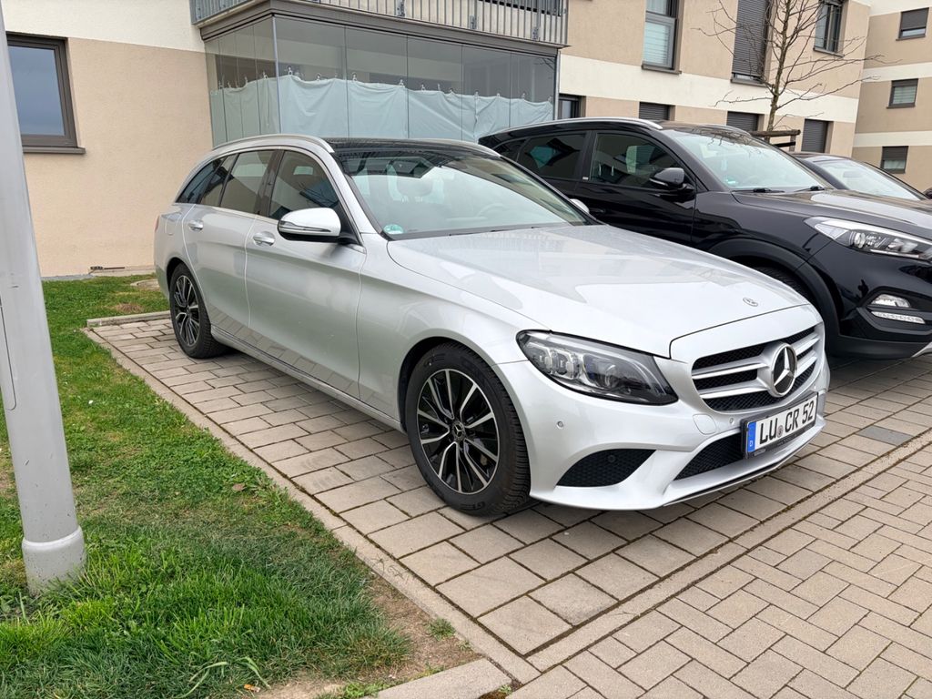 Image of Mercedes-Benz C 220