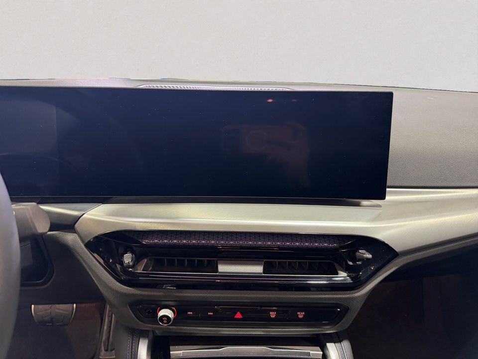 BMW 218 - Bild 13
