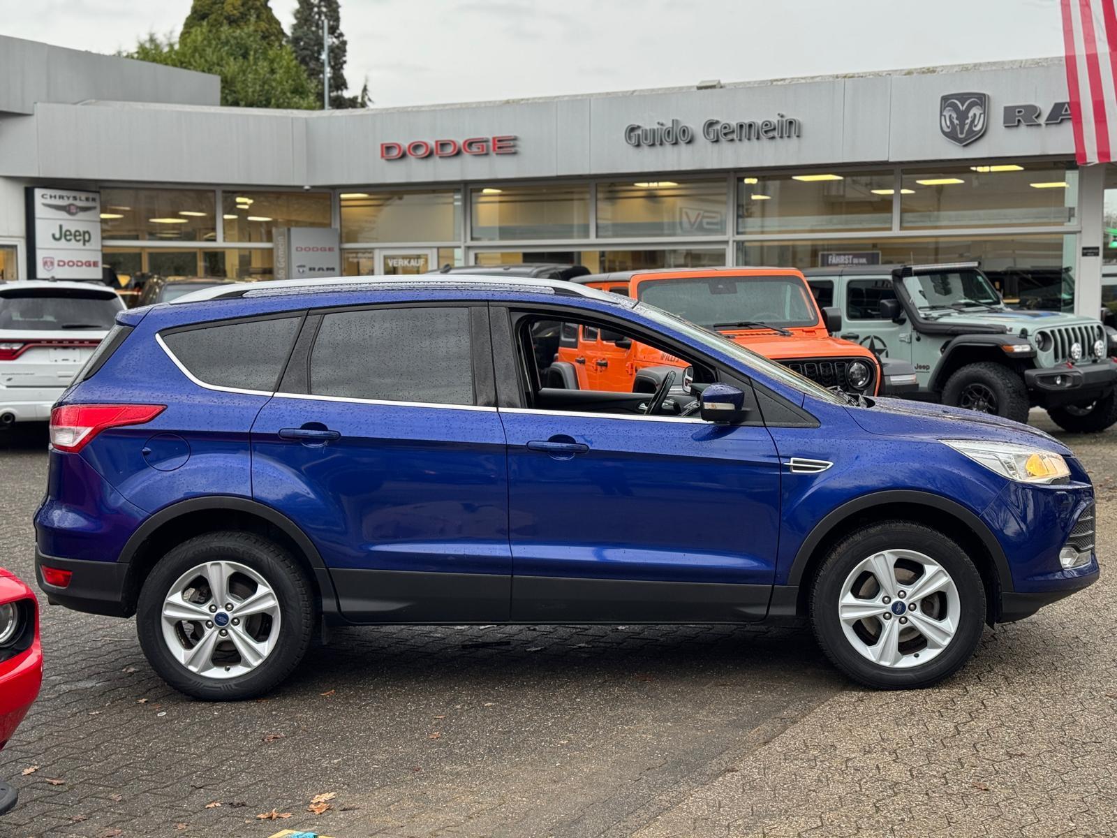 Ford Kuga 1.5 EcoBoost Sync Edition + AHK