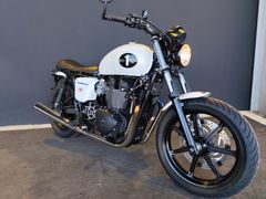 TRIUMPH Bonneville Thruxton Umbau +++ HIGHSIDER + RIZOMA