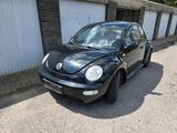 Volkswagen New Beetle 1,6 TÜV NEU - Volkswagen New Beetle aus 2001