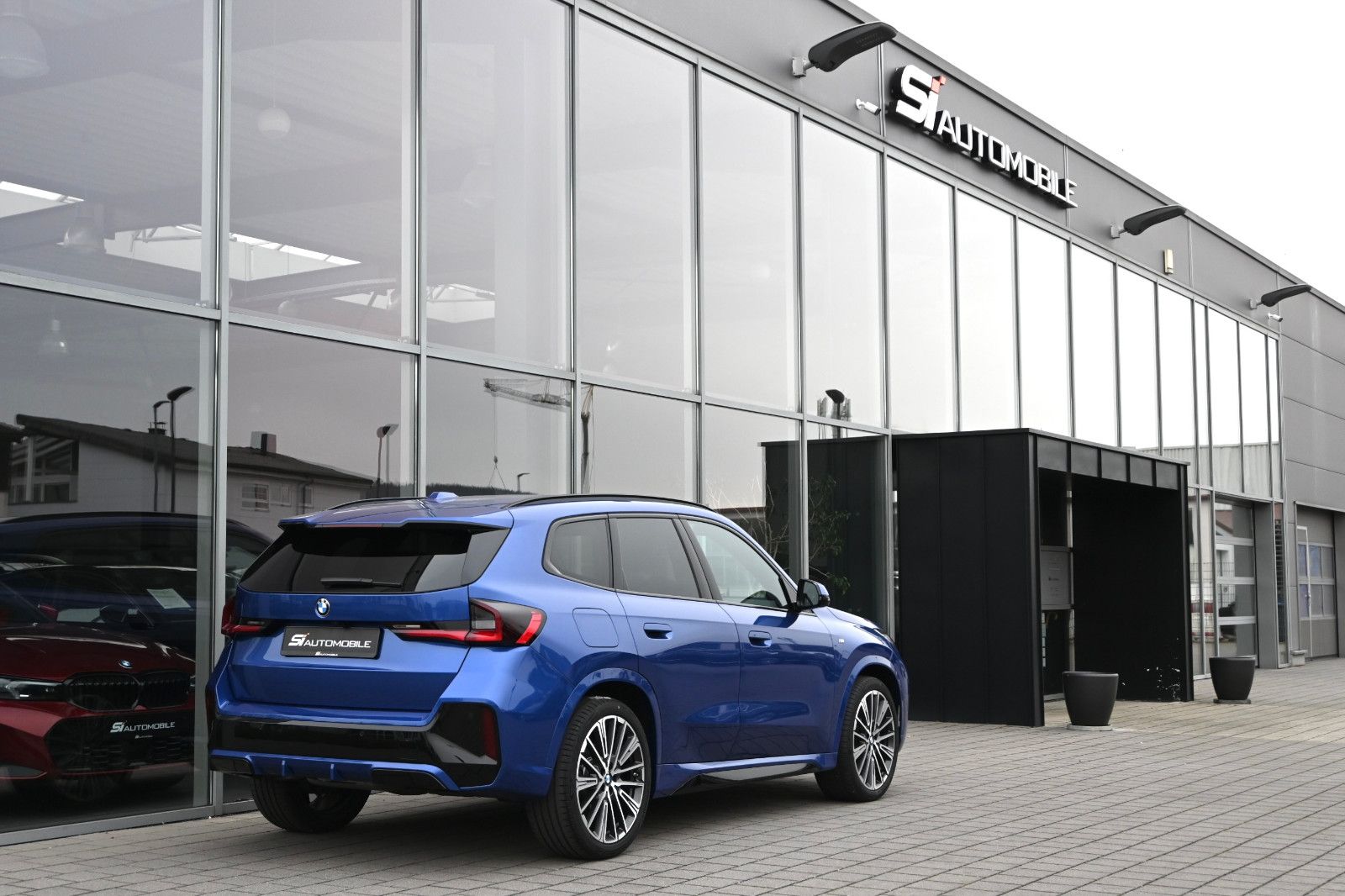 Fahrzeugabbildung BMW X1 xDrive23d M-Sport °ACC°AHK°HARMAN°LENKR.HEIZ°