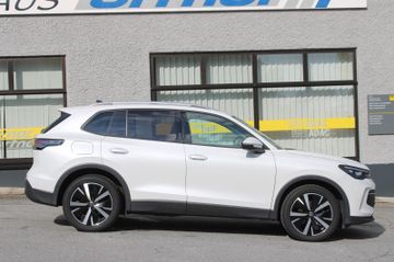Volkswagen Tiguan - 4
