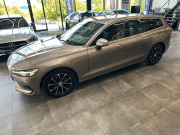 Volvo V60 *TÜV 328*KEYLESS*ACC*NAV*2-ZONEN*VirtualCo*