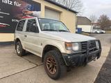 Mitsubishi Pajero 2500 4x4 Turbo-Diesel GL - silberne Mitsubishi Pajero